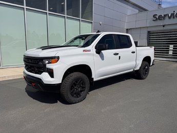 Chevrolet Silverado 1500 Custom Trail Boss 2026