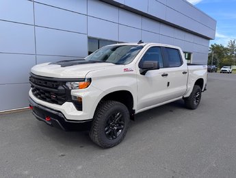 Chevrolet Silverado 1500 Custom Trail Boss 2026