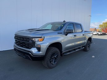 Chevrolet Silverado 1500 Custom Trail Boss 2026