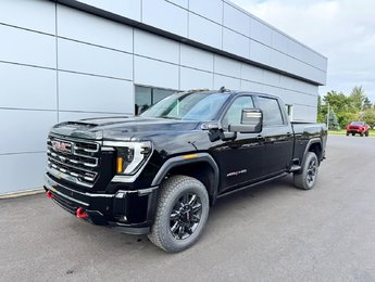 2025 GMC Sierra 2500 AT4 CREW CAB 4WD