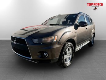 2011 Mitsubishi OUTLANDER SE LS, keyless entry, backup camera, Bluetooth