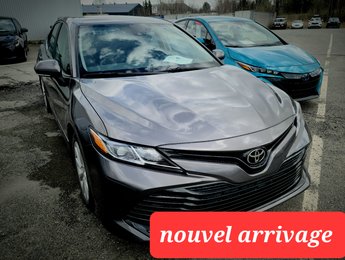 2020 Toyota Camry LE, A/C,