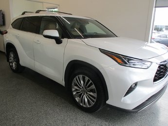 2022 Toyota Highlander LIMITED AWD, GARANTIE JUSQU EN 2026,