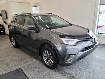 Toyota RAV4 LE AWD 2016