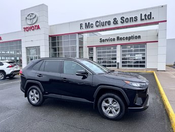 Toyota RAV4 Hybrid LE 2025