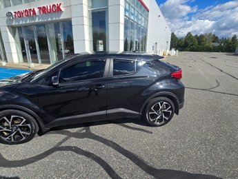 2020 Toyota C-HR XLE Premium