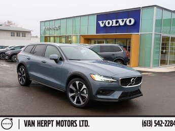 Volvo V60 Cross Country T5 AWD 2022