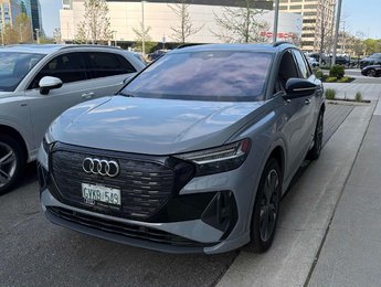 2023 Audi Q4 e-tron TECHNIK+BLACK OPTIK+LED