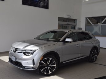 2023 VinFast VF 8 PLUS+TOIT+CUIR+AWD+LED+