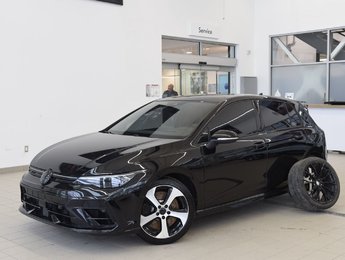 Volkswagen Golf R BLACK EDITION+AKKRAPOVIC 2025