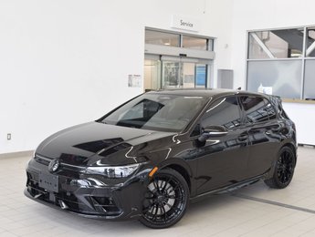 Volkswagen Golf R BLACK EDITION+AKKRAPOVIC 2026