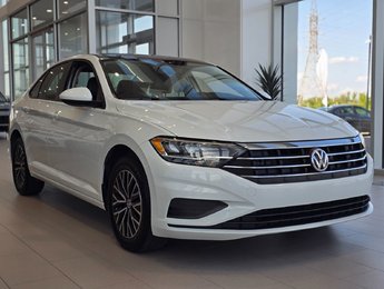 Volkswagen Jetta Highline TOIT | CARPLAY | CAM | CUIR | BAS KM!! 2019