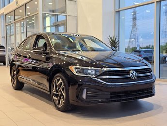 2022 Volkswagen Jetta Highline TOIT | CUIR | CAMÉRA | CARPLAY | BAS KM!!