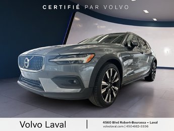 Volvo V60 Cross Country BASE 2021