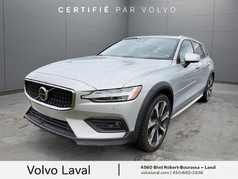Volvo V60 Cross Country Ultimate 2023