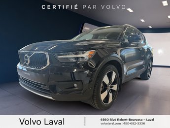 Volvo XC40 Momentum 2021