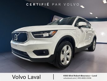 2021 Volvo XC40 Momentum