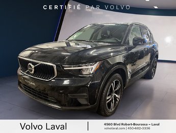 2023 Volvo XC40 Core