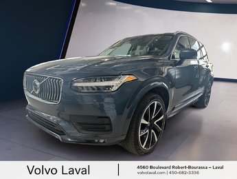 Volvo XC90 Momentum 2021