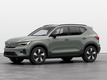 2025 Volvo EX40 PLUS