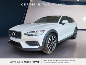 Volvo V60 Cross Country  2021
