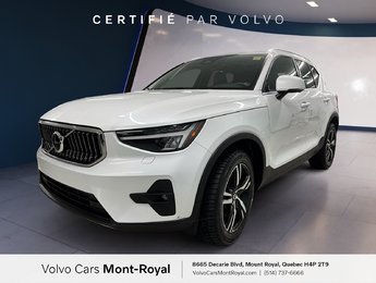 Volvo XC40 Plus Bright Theme 2023
