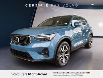 2024 Volvo XC40 Ultimate Bright Theme