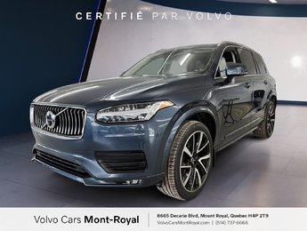 2022 Volvo XC90 Momentum