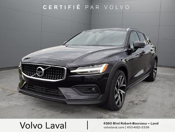 Volvo V60 Cross Country BASE 2022