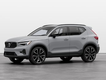Volvo XC40 Plus Dark Theme 2025