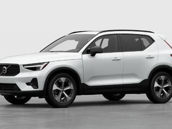 2026 Volvo XC40 Plus Dark Theme
