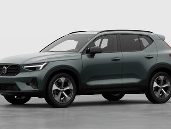 Volvo XC40 Plus Dark Theme 2026