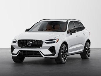 2025 Volvo XC60 Plug-in Hybrid Ultra Dark Theme