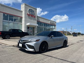 2021 Toyota Camry Hybrid XSE