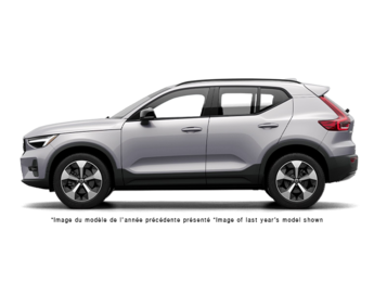 Volvo XC40 Plus Dark Theme 2026