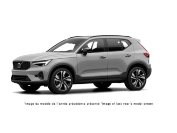 2026 Volvo XC40 ULTRA BLACK EDITION
