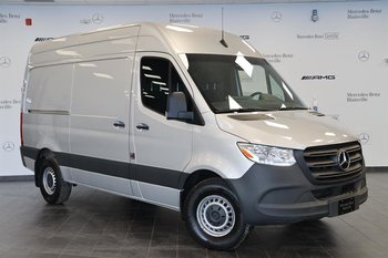 2022 Mercedes-Benz Sprinter 2500 Cargo 144