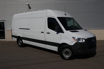 2025 Mercedes-Benz Sprinter Cargo Van 2500 High Roof I4 Diesel 170