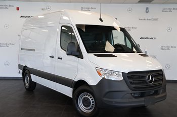 2025 Mercedes-Benz Sprinter Cargo Van 2500 Standard Roof I4 Diesel 144 (C)