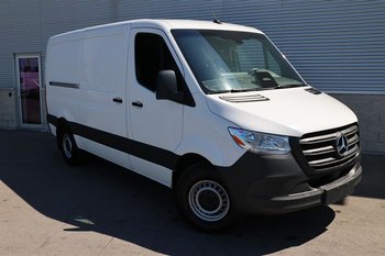 2025 Mercedes-Benz Sprinter Cargo Van 2500 Standard Roof I4 Diesel 144