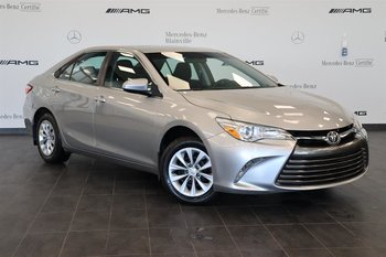 2017 Toyota Camry 4-Door Sedan SE 6A