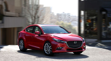 Mazda Introduces 2017 Mazda3