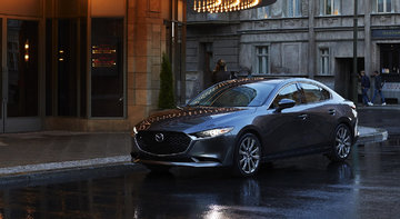 The new 2019 Mazda3 can be equipped with all-wheel-drive for the ultimate in 4-season driving fun