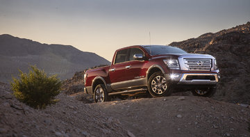 2020 Nissan TITAN vs. 2020 Ford F-150