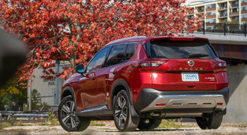 2022 Nissan Rogue vs. 2022 Mazda CX-5: Two SUVs that impress