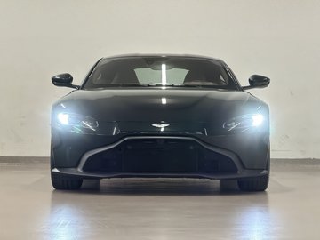 Zoom on the image #3