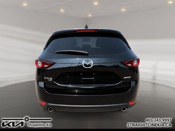 Zoom on the image #3
