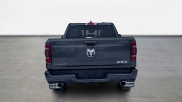 Zoom on the image #2