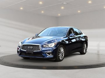 Infiniti Q50 LUXE + SIEGES EN CUIR + TRACTION INTEGRALE 2023
