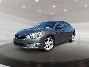 Nissan Altima 2.5 SV + TOIT OUVRANT + BLUETOOTH + CAMERA RECUL + 2015